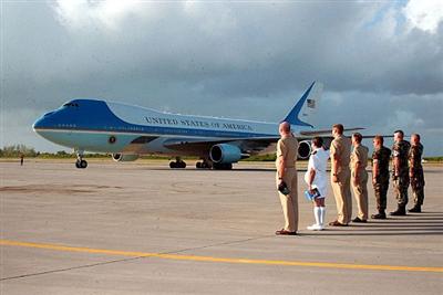 Air Force One at Diego Garcia